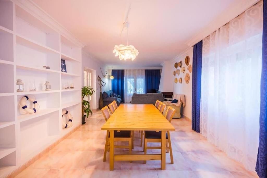 Chalet En Aguadulce Con Piscina Privada Exteriör bild